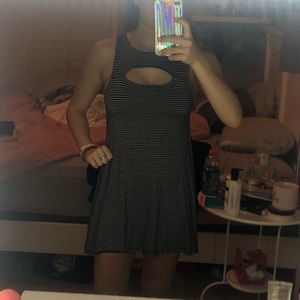 Super cute dress for summer!!